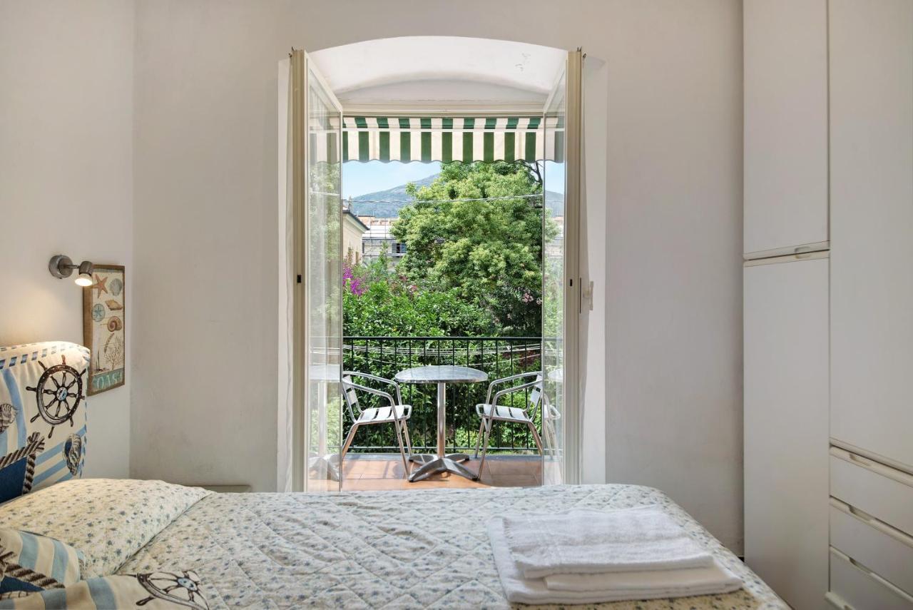 Oceane Paradise - Churchill Levanto Exterior photo